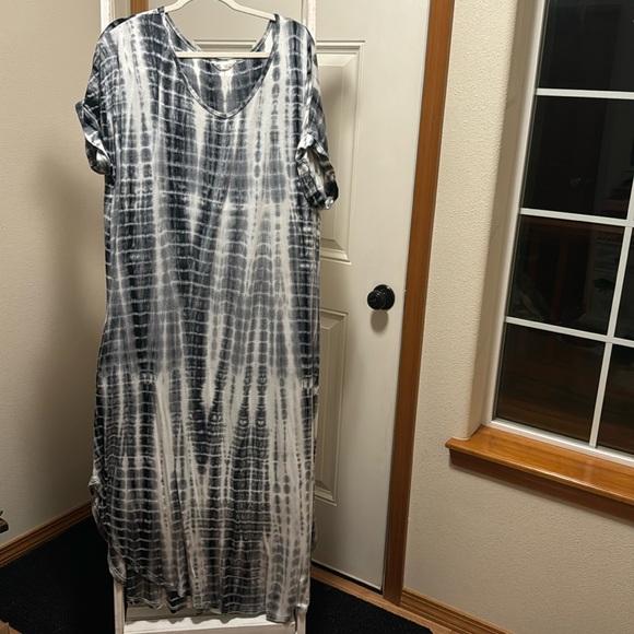 $7 bundled - Aviier XXL plus size stretchy dress with pockets - Picture 1 of 7